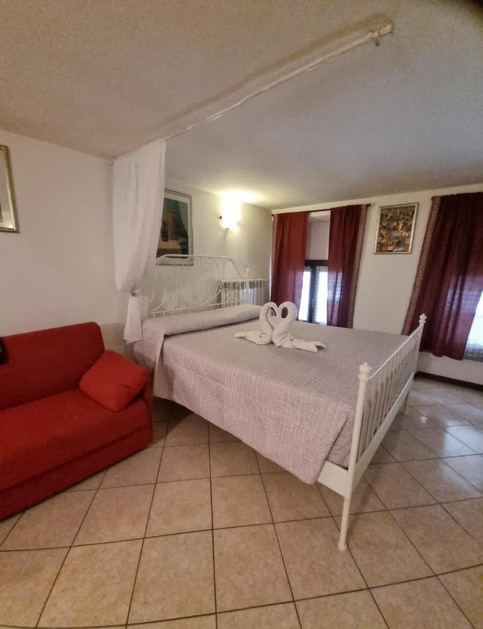 Monolocale In Via Pedonale Apartman Saint-Vincent Kültér fotó