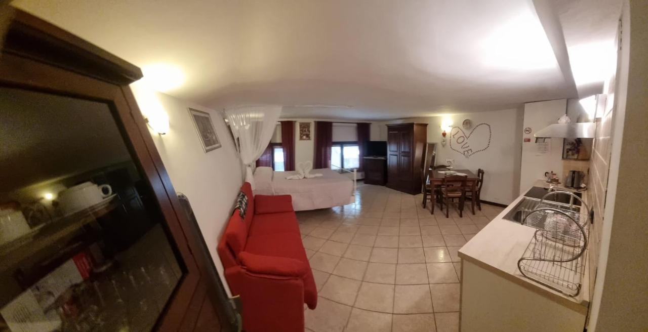 Monolocale In Via Pedonale Apartman Saint-Vincent Kültér fotó