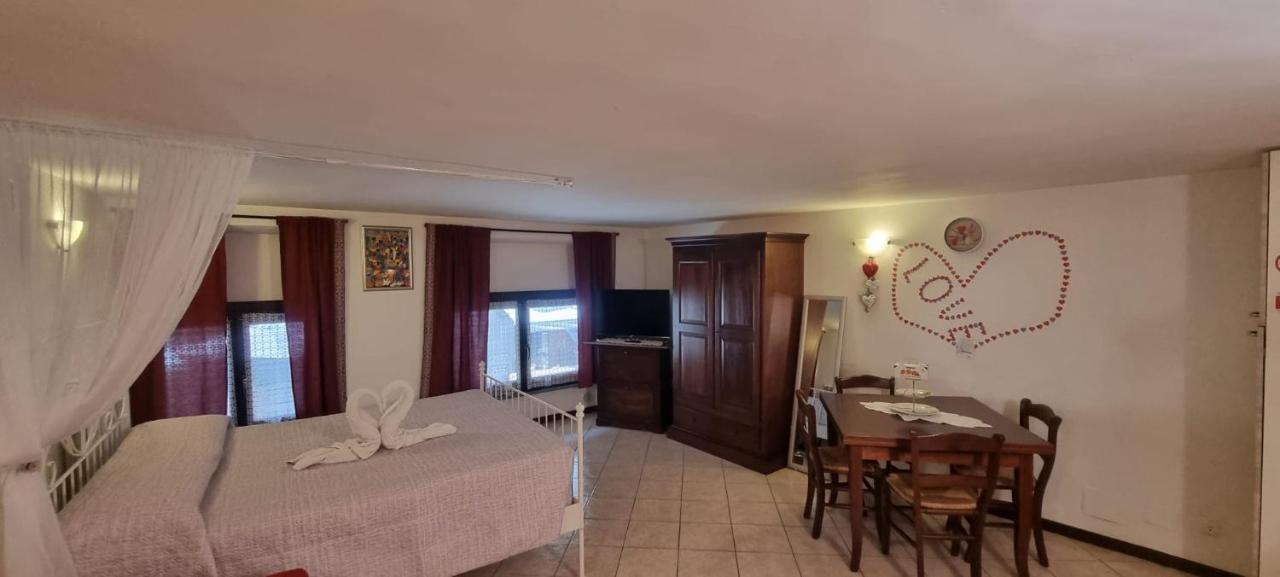 Monolocale In Via Pedonale Apartman Saint-Vincent Kültér fotó